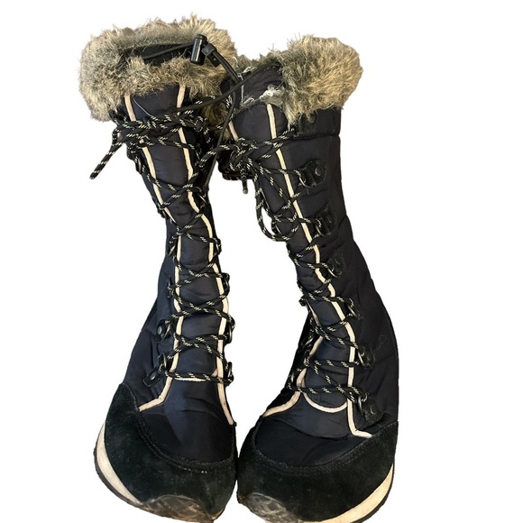 L.L. Bean 284883 Carabassett Fur Lace Up Boots‎ in Black Size 7 Very Good - Picture 1 of 4